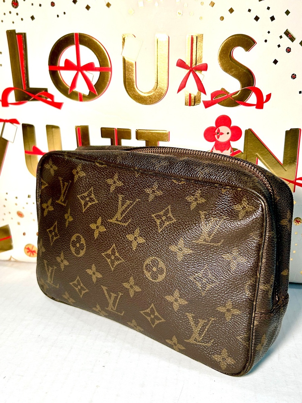 Auth Louis Vuttion Monogram Vanity pouch